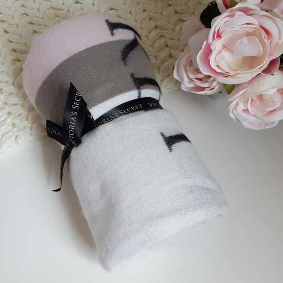 Victoria's Secret Other - SALE! Victoria's Secret blanket