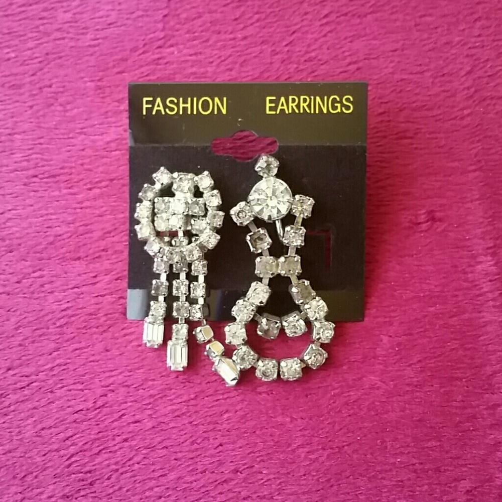 FREE w/purchase.  Rhinestone earrings - Vintage