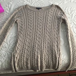 American Eagle sweater