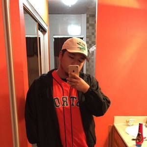 Meet your Posher, Esteban