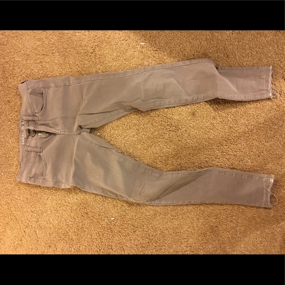 Light gray AE jeans