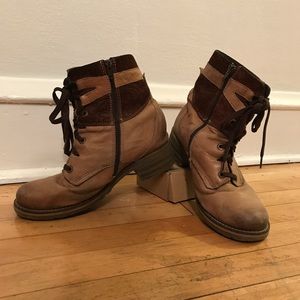 Dromedaris Women's leather boots size 10/U.K. 40