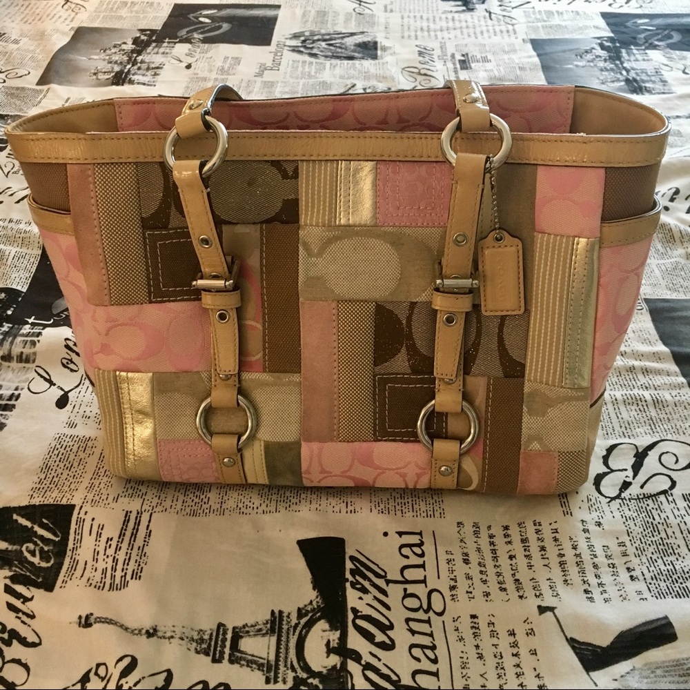 Authentic COACH tote 👜