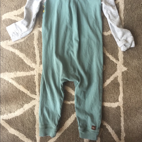 Tea Collection Long Sleeve One-piece with Collar - Picture 4 of 4