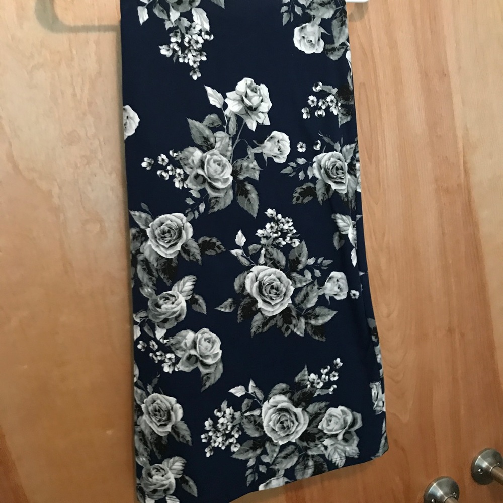 Agnes & Dora floral Maxi skirt M