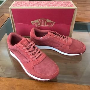 MEN'S Vans Runner Shoes