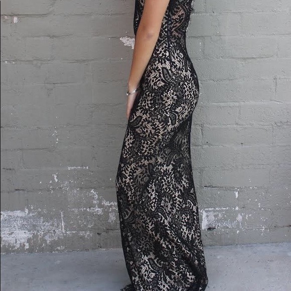 Black floral lace dress - Picture 2 of 4