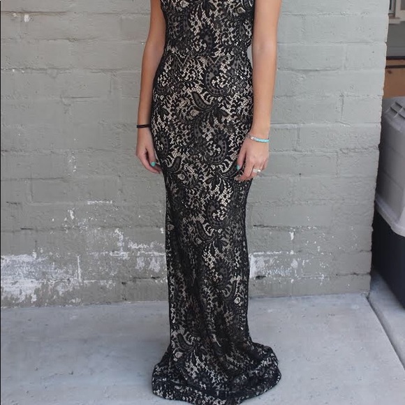 Black floral lace dress - Picture 3 of 4
