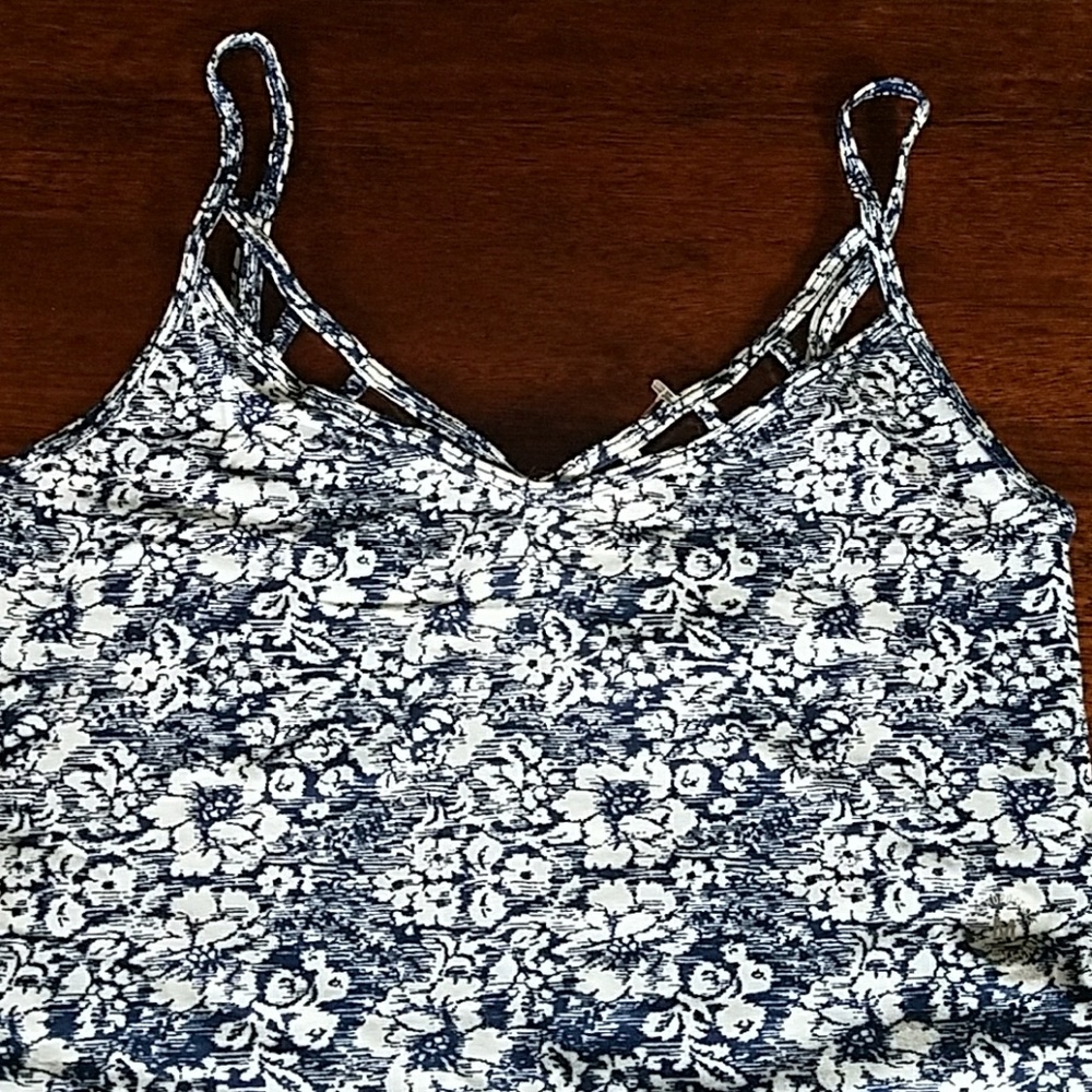Patterned Favorite Cami's - Picture 4 of 4