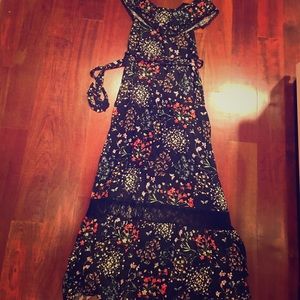 Alice + Olivia maxi dress!