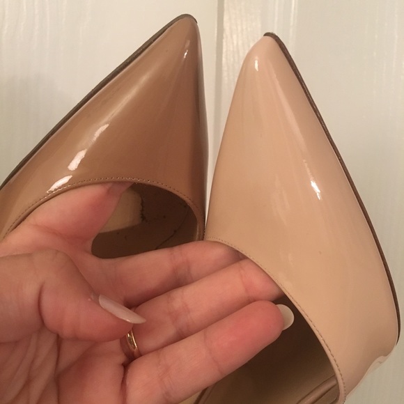 CHRISTIAN LOUBOUTIN Iriza - Picture 6 of 7