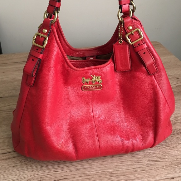 coach red shoulder bag