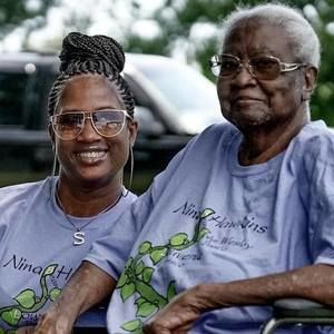 Meet your Posher, Stella