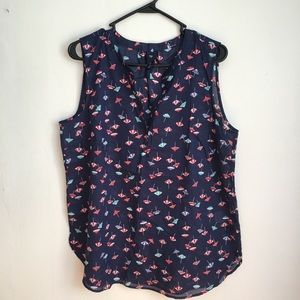 NWOT Sleeveless top with cute sun umbrella print
