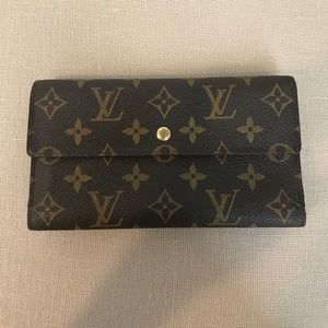 Authentic Louis Vuitton Wallet