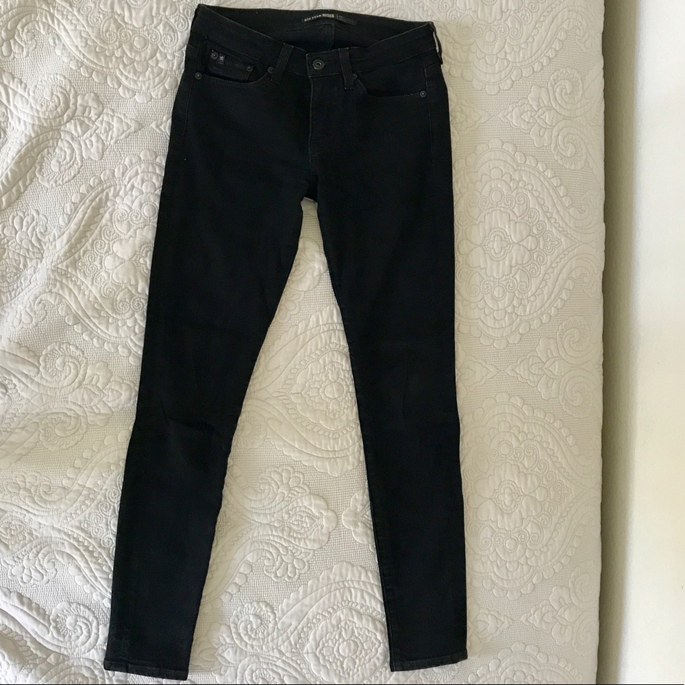 Big Star - mid/low rise black skinny jeans. S 26