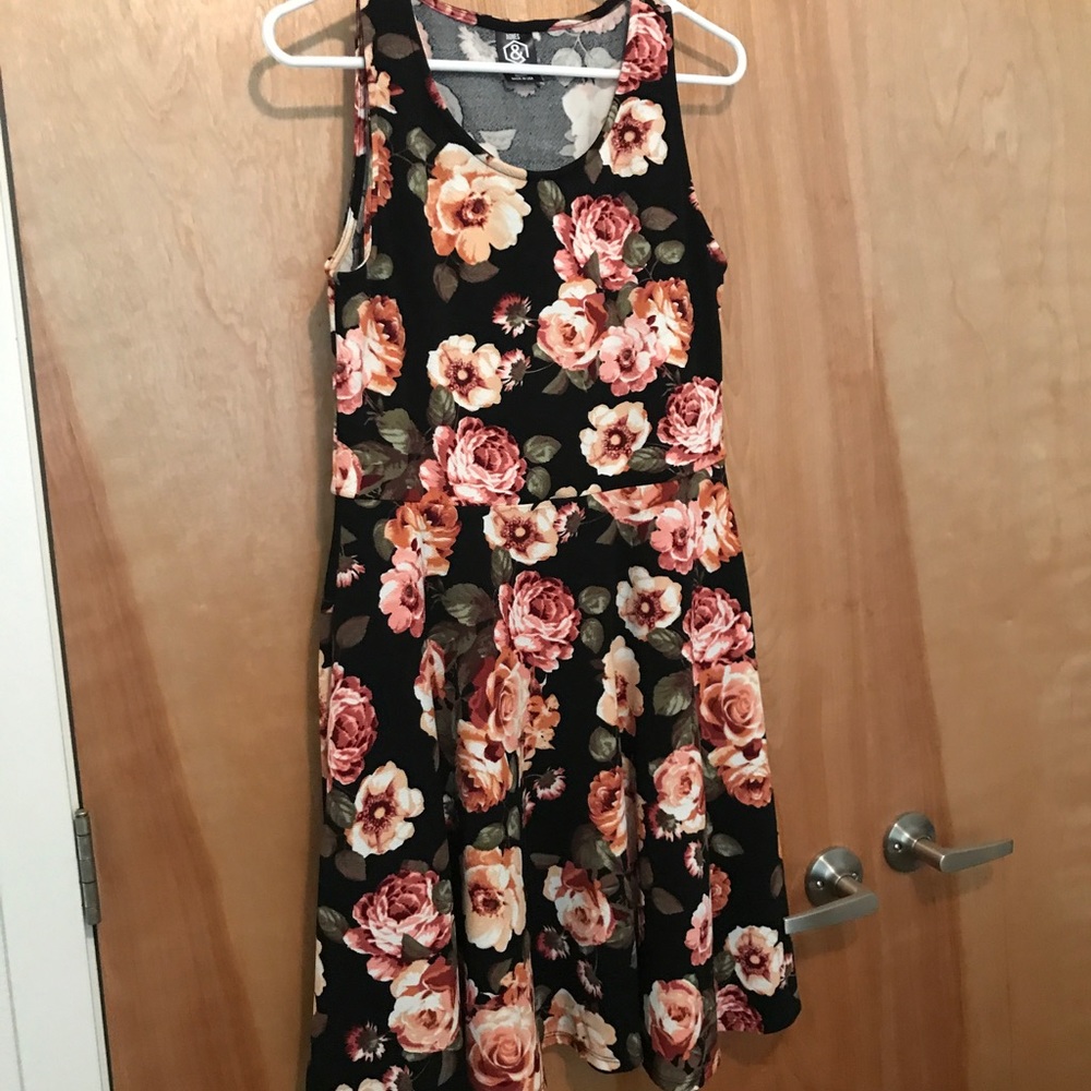 Agnes & Dora Fisher dress, M