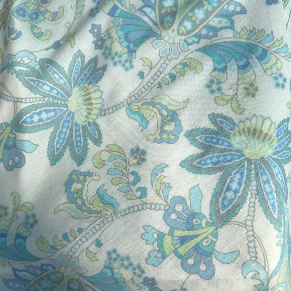 Ann Taylor - Picture 6 of 7
