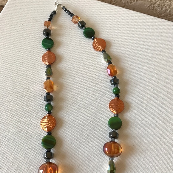 Stunning Hematite & Crystal Necklace - Picture 4 of 6