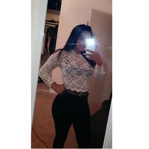 Meet your Posher, Eiiza