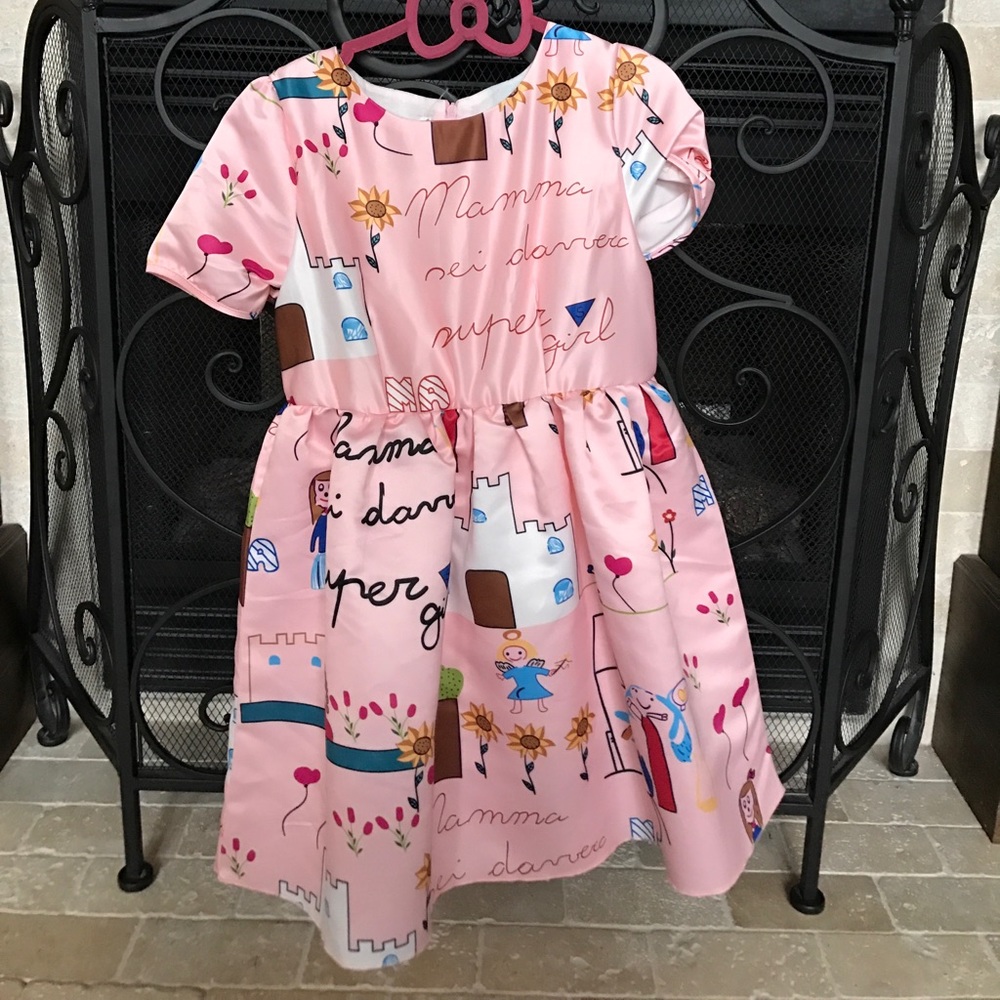 Doodle dress fits like 6