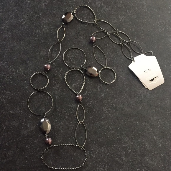 Jewelry - Long Metallic Fashion Necklace