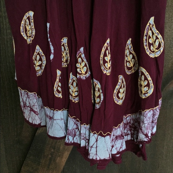 Tie dye embroidered flowy sundress - Picture 4 of 5