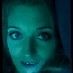 Meet your Posher, Emma renee