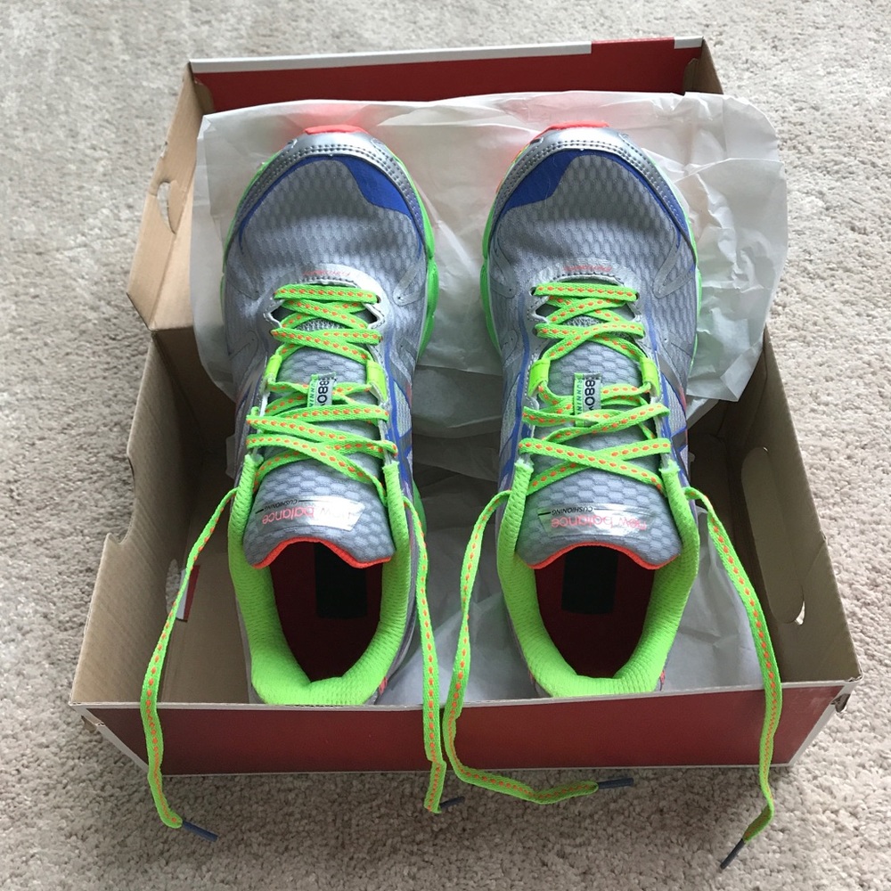 New Balance Women's Running Sneakers (W880WY4)