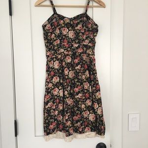 Floral dress with front zipper