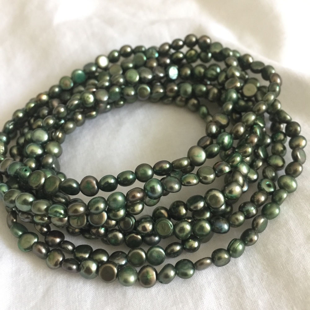 “Tahitian” Freshwater Pearls Earrings Necklace Set