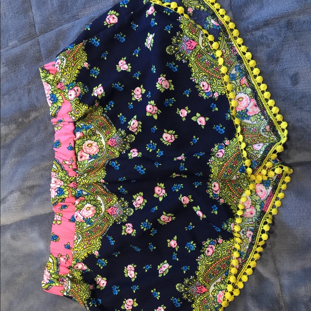 Pom-Pom shorts.
