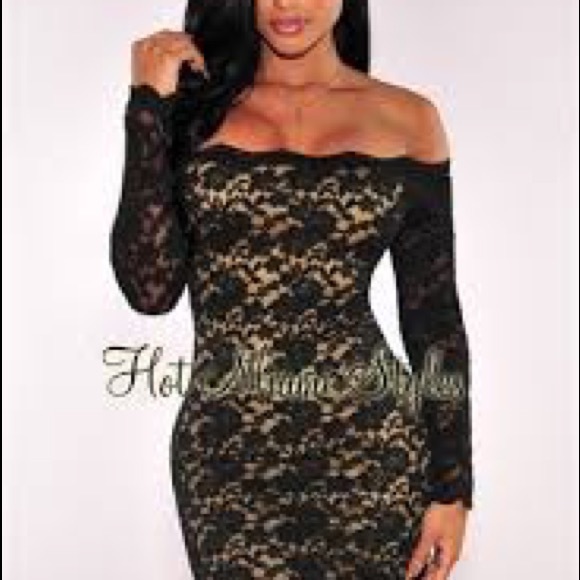 Hot Miami Styles Lace Off Shoulder Dress - Picture 2 of 5