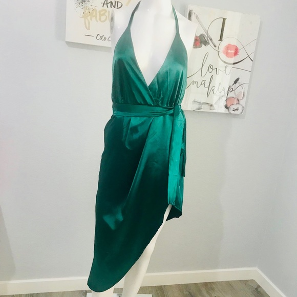 Green 👗 - Picture 2 of 4