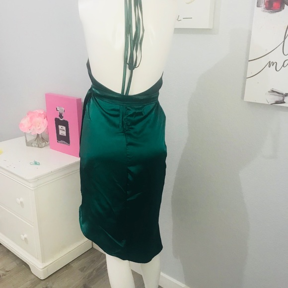 Green 👗 - Picture 4 of 4