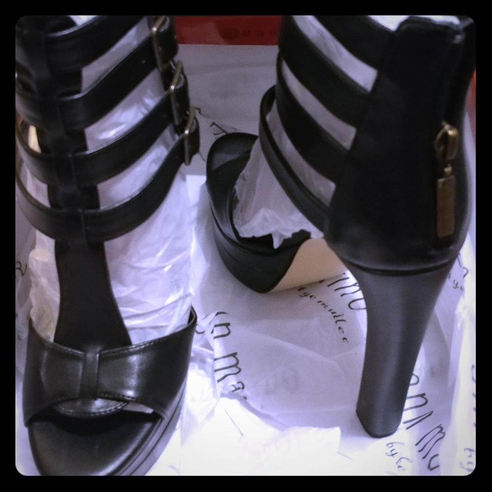 Ann Marino by Bettye Muller