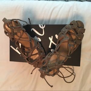 Banana republic 'JULIE' heels