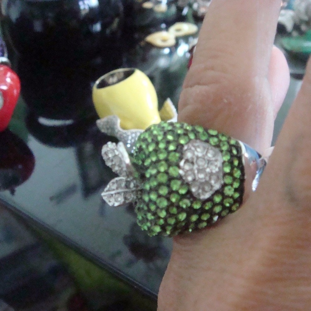 PARKLANE NWT SZ 6-61/2 GREEN APPLE RING NWT
