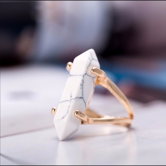 Jewelry - NWT - Beautiful Stone Ring - Size 7 Jewelry - NWT - Beautiful Stone Ring - Size 7