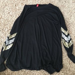 Women's Long Sleeve SweatShirt