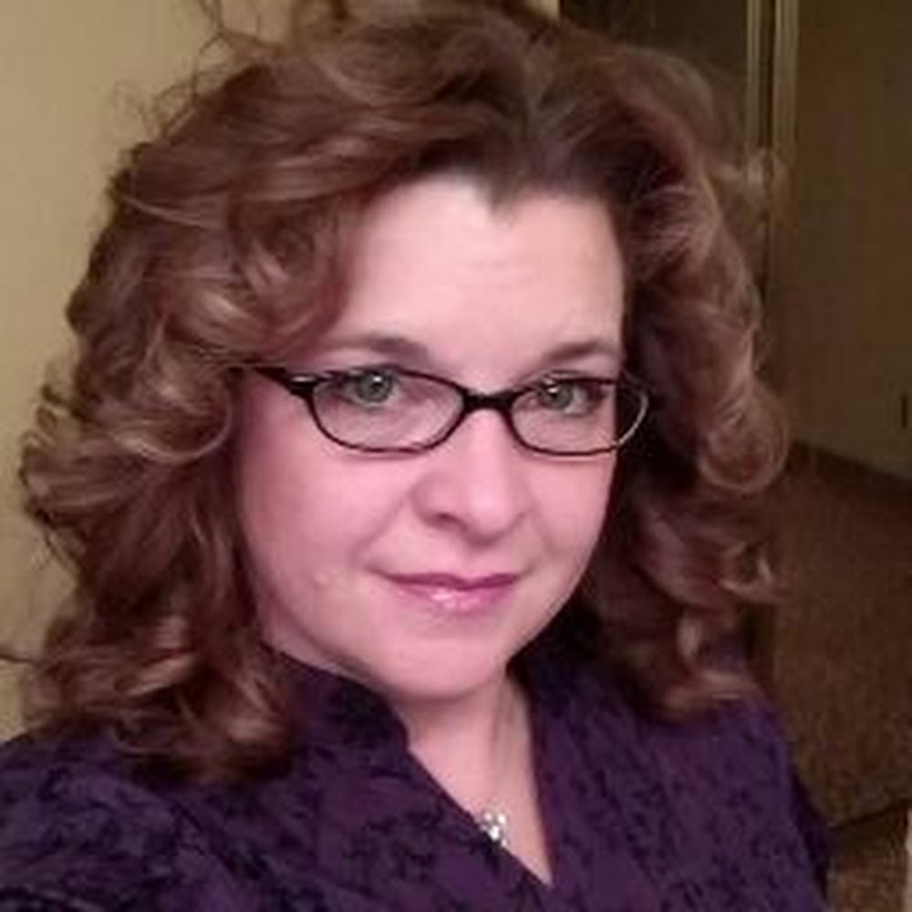 Meet Ang - Hey gang!