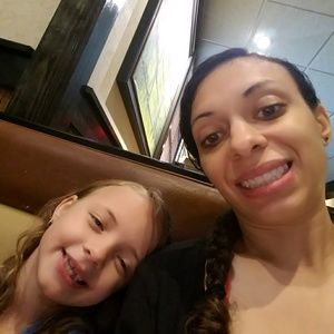 Meet your Posher, Ashlee