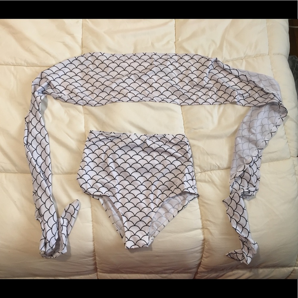 Women's high waisted criss cross bikini