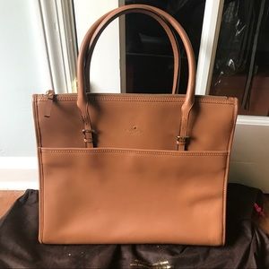 Beautiful Kate Spade zippered tote