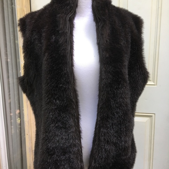 Cejon Fur Vest - Picture 4 of 7