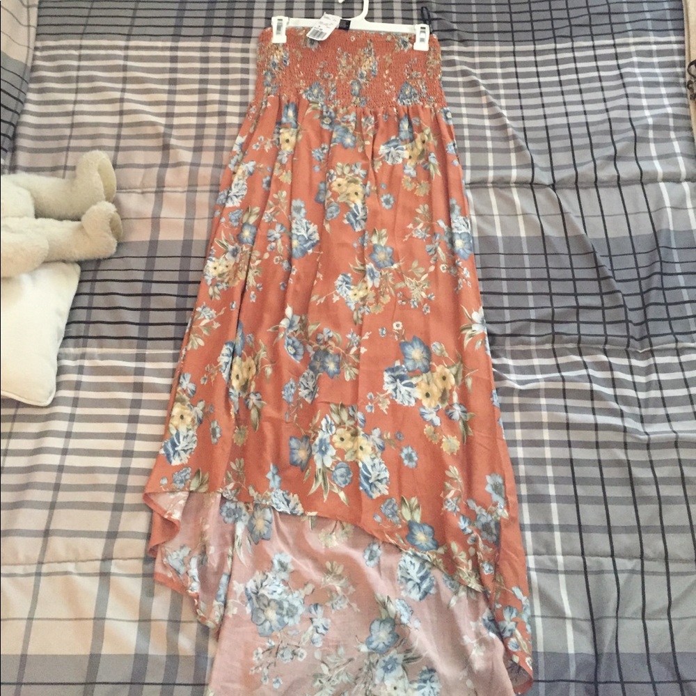 Strapless dress