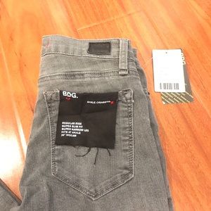 BDG grey denim ankle cigarette jeans NWT size 24