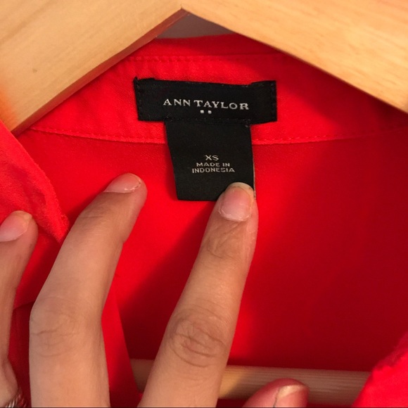 Ann Taylor Red button down blouse - Picture 2 of 2