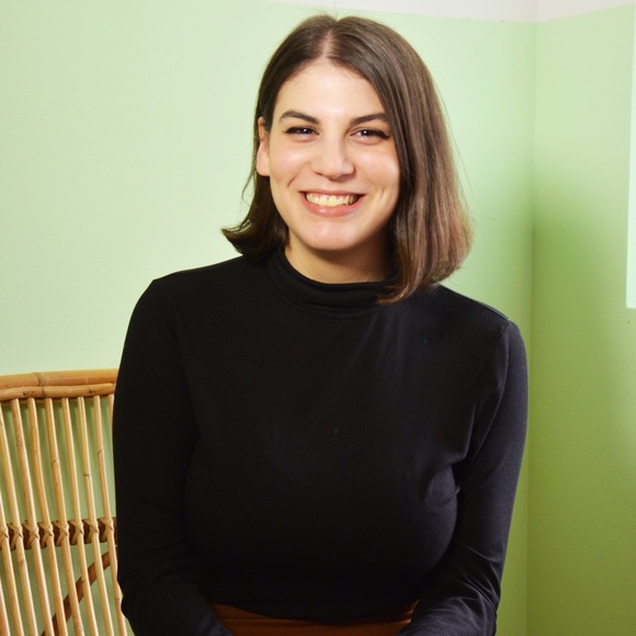 Meet your Posher, Catherine - Picture 1 of 1