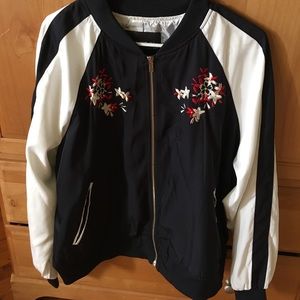 Plus size Forever 21 embroidered bomber jacket